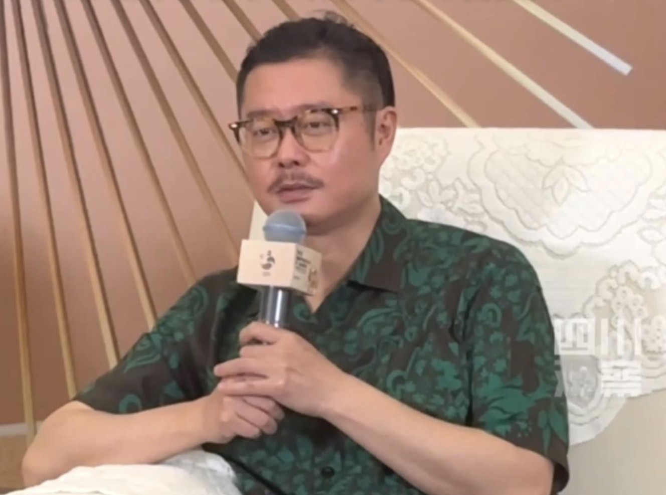 热身, 魏翔首先为